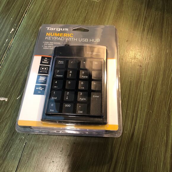 Targus NEW Numeric Keypad with USB Hub for PC Mac Netbook - Picture 1 of 4